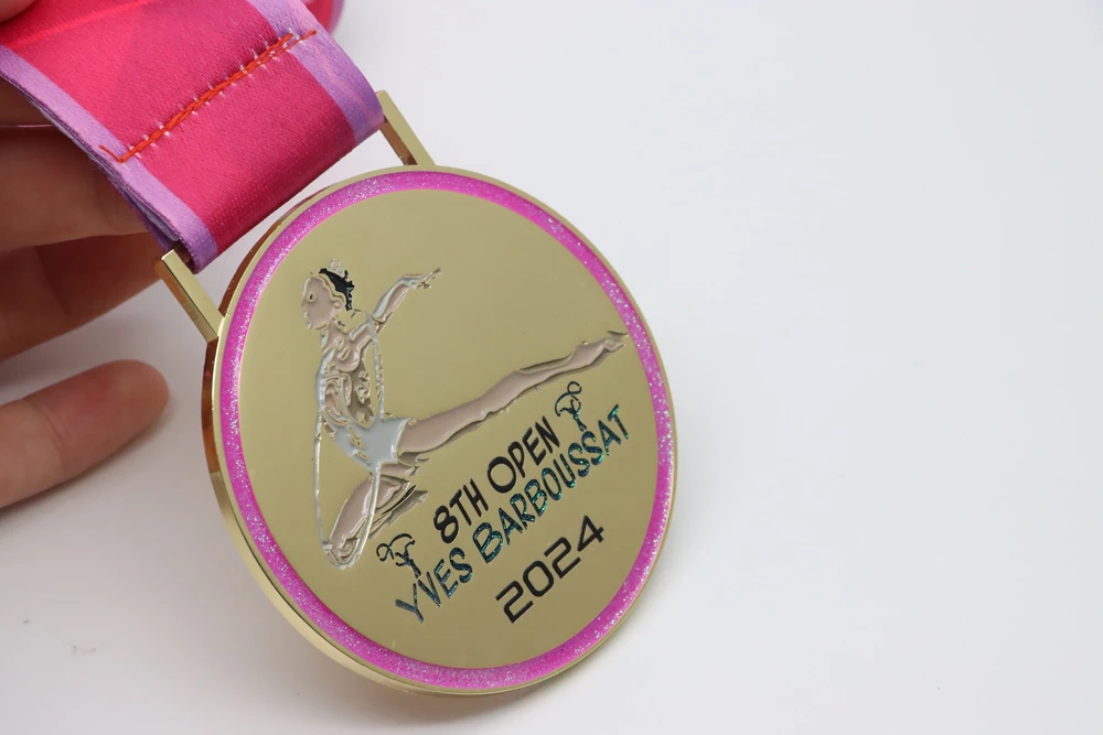 custom podium medals in gold, silver and bronze custom podium medals in gold, silver and bronze