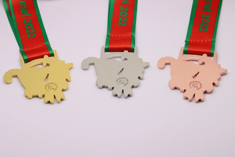 custom podium medals in gold, silver and bronze custom podium medals in gold, silver and bronze